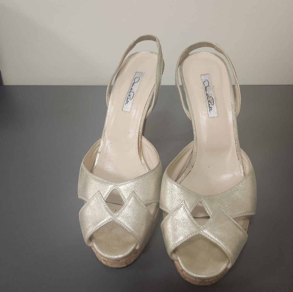 Oscar de la Renta Gold Leather Cork Platform Peep toe Sandals Sz 40
